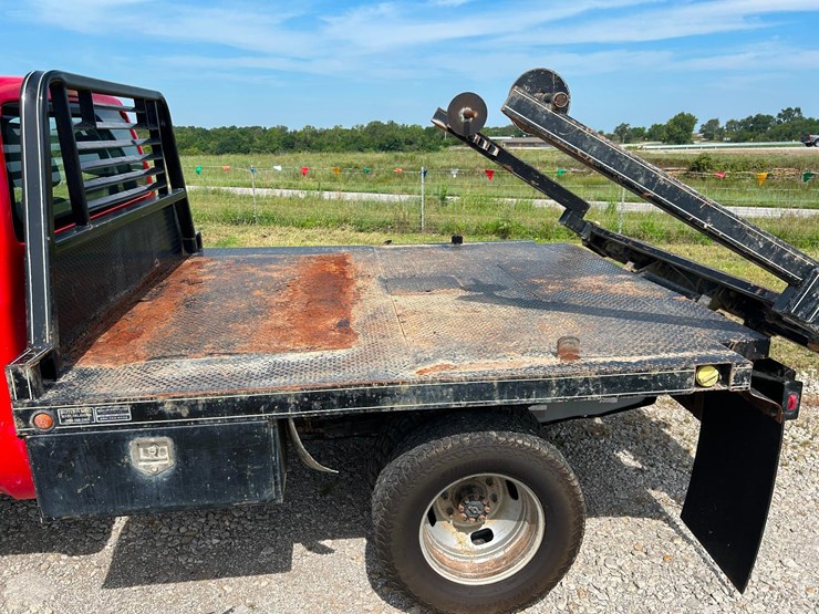 2016-ford-f350-image-12
