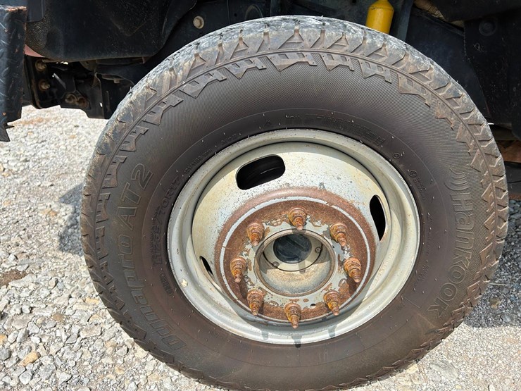 2016-ford-f350-image-21