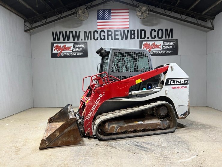 2023-takeuchi-tl12r2-image-1