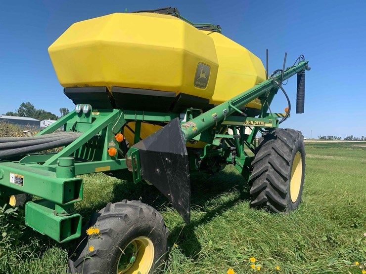 john-deere-1820-image-27