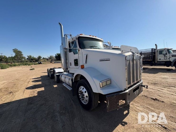 1998-kenworth-t800-image-2
