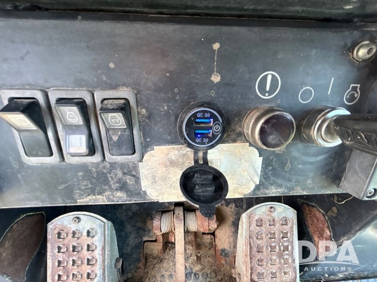 1996-caterpillar-953c-image-49