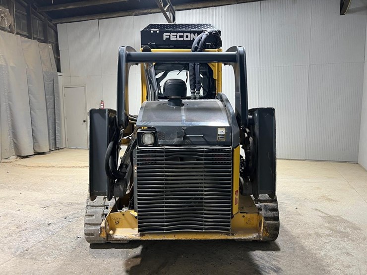 deere-333e-image-4