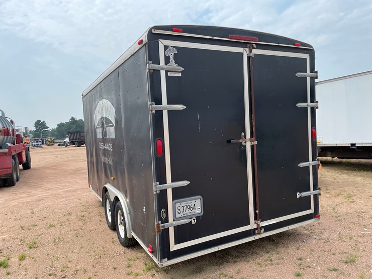 #4729-•-2006-16.5'-tandem-axle-enclosed-trailer-(has-wi-title)-image-7