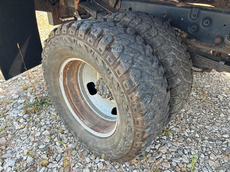 2016-ford-f350-image-25