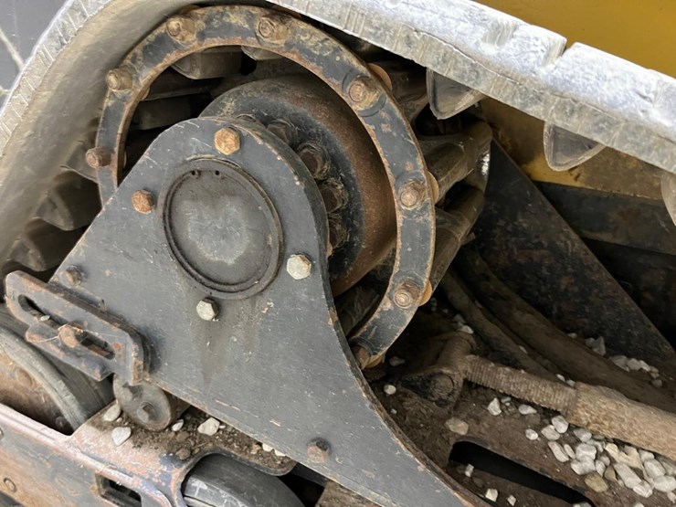 caterpillar-287b-image-18