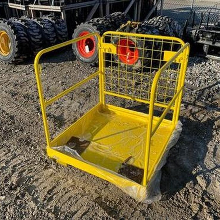Pallet Fork Mount Safety Basket