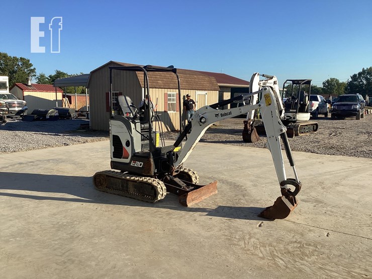 2022-bobcat-e20-image-8