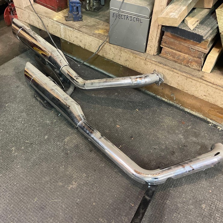 Motorcycle Pipes