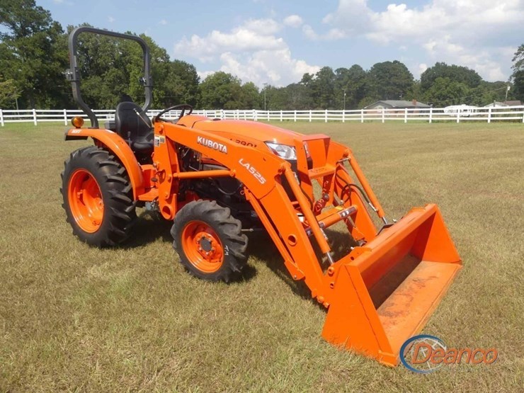 2015-kubota-l3901hst-image-1