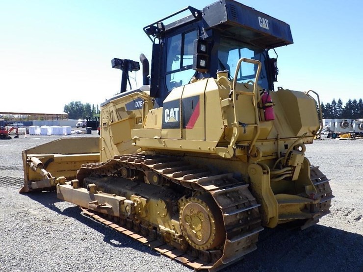 2011-caterpillar-d7e-image-7