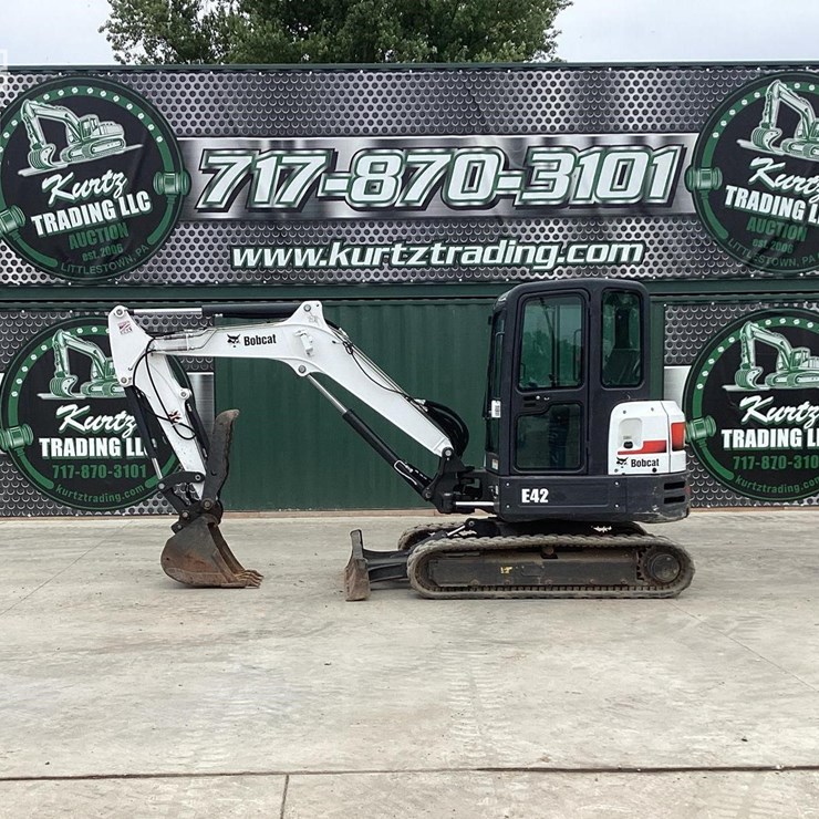 2018 BOBCAT E42