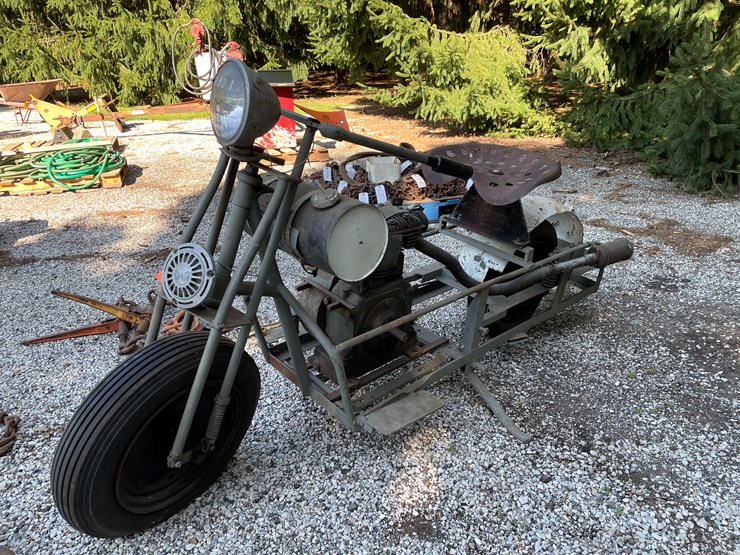 #1592-•-vintage-motorcycle-image-1