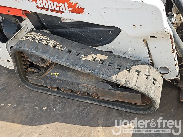 2021-bobcat-t64-image-11