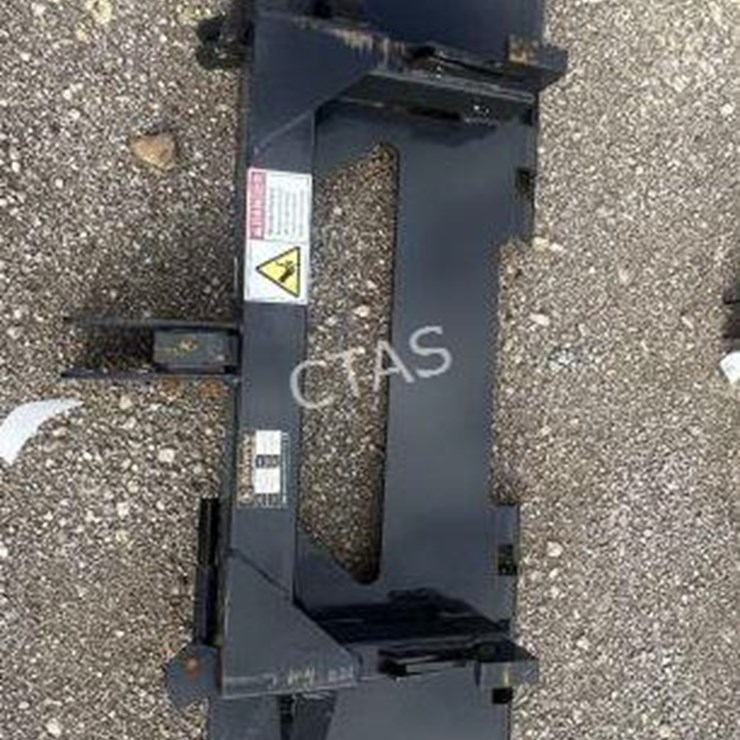 #148 • Wolverine Skid Steer 3 Point Quick Attach