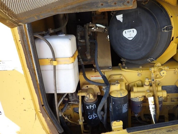 2004-komatsu-d275ax-5-image-49