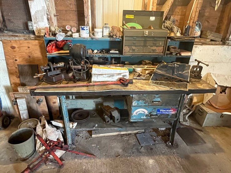 #3057-•-kennedy-metal-toolbox-image-2
