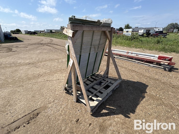 john-deere-s660-combine-bottom-sieve-image-7