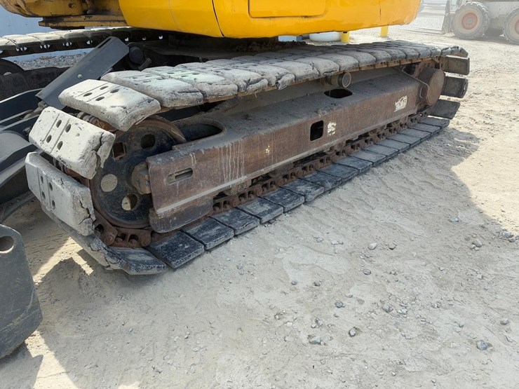 komatsu-pc78mr-6-image-15
