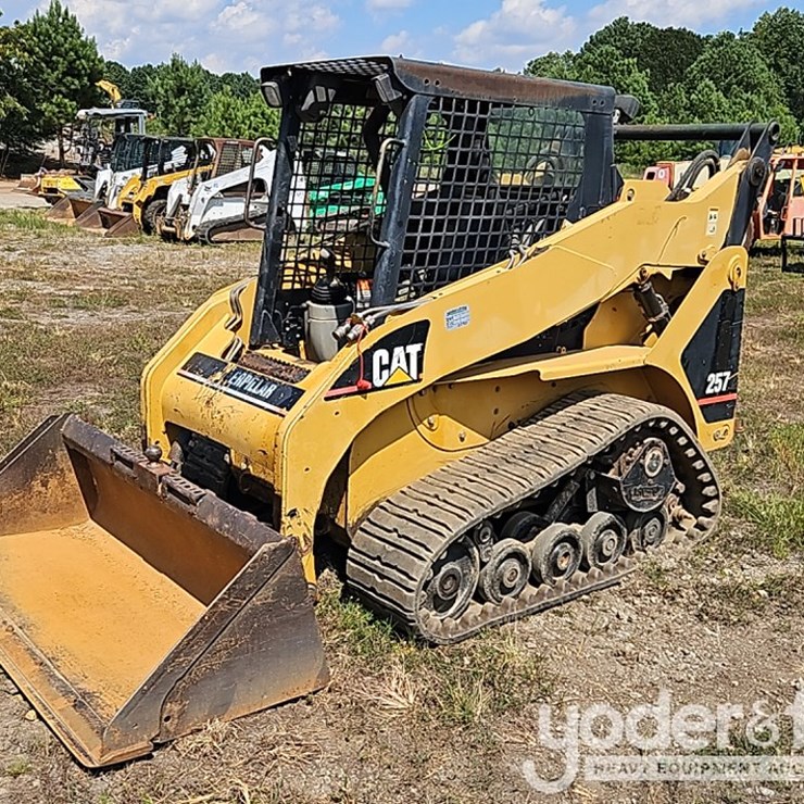 CATERPILLAR 257