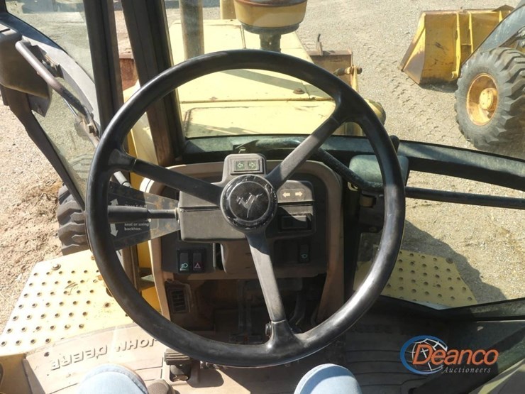1993-john-deere-310d-image-16