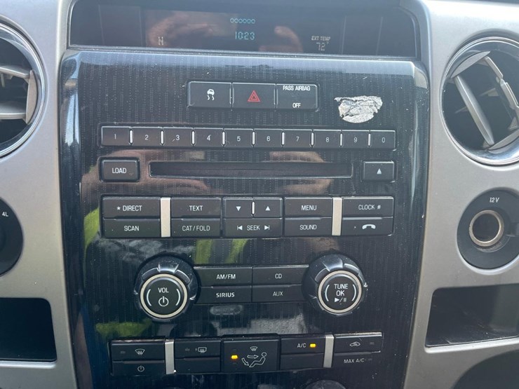 2010-ford-f150-image-34