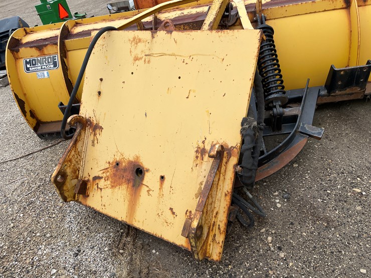 #9867-•-10'-monroe-snow-plow-image-4
