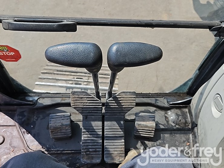 2020-kobelco-sk140-image-41