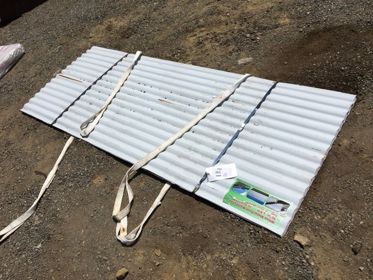 (30)-unused-8ft-x-35in-metal-roof-panels.-image-1