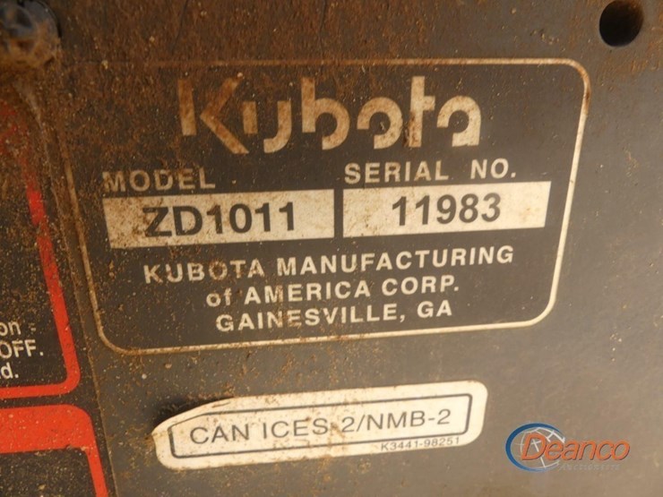 2017-kubota-zd1011-image-5
