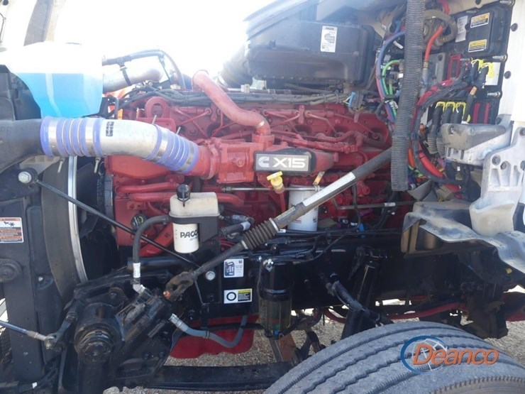 2024-kenworth-t880-image-9