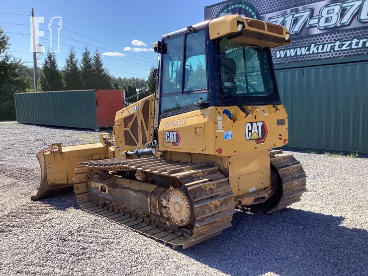 2020-caterpillar-d3-lgp-image-2