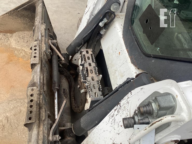 2018-bobcat-t650-image-10
