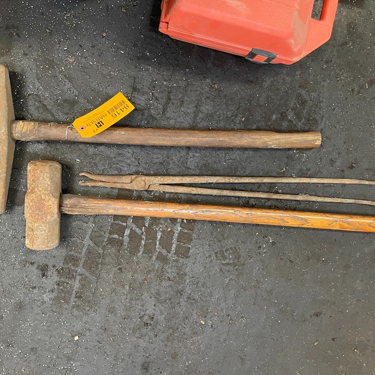 #8416 • (3) Hand Tools