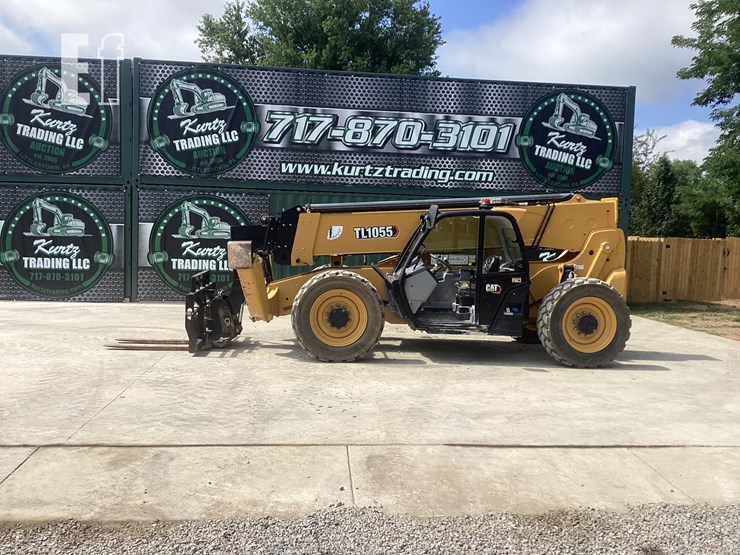 2021-caterpillar-tl1055-image-1