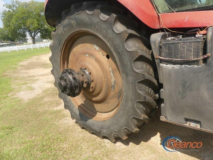 2010-case-ih-magnum-275-image-9