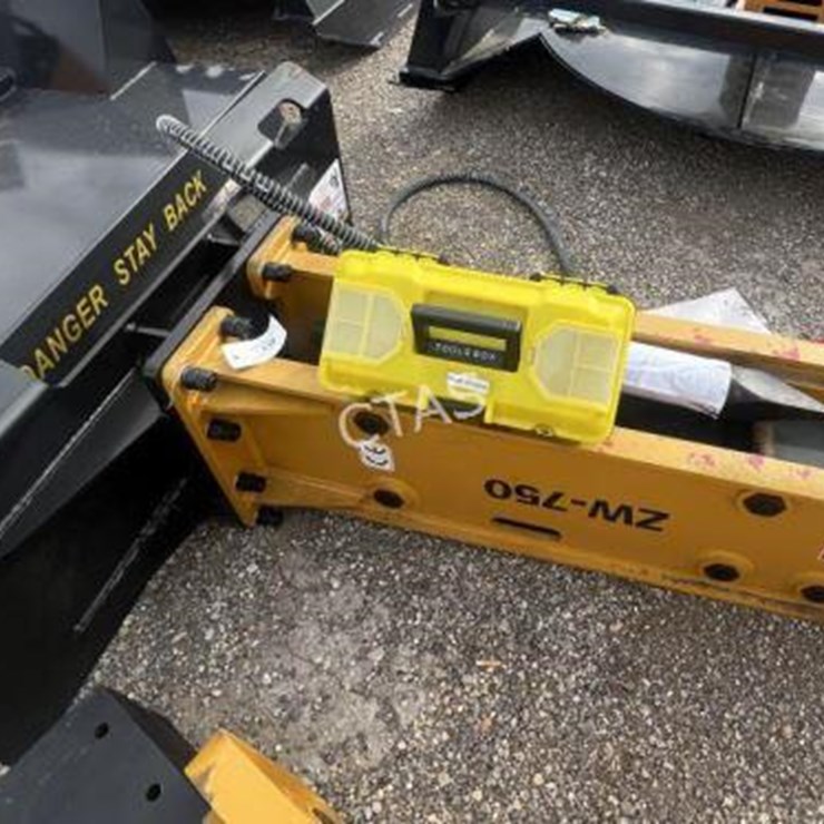 #138 • Wolverine Skid Steer Hydraulic Breaker