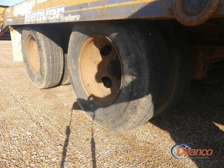 2001-eager-beaver-10ha-tag-trailer,-s/n-112htn3052l058712:-t/a,-pintle-hitch,-19'-deck,-5'-dovetail,-fold-down-ramps,-air-brakes,-16"-wheels,-two-10000-lb.-axles-image-2