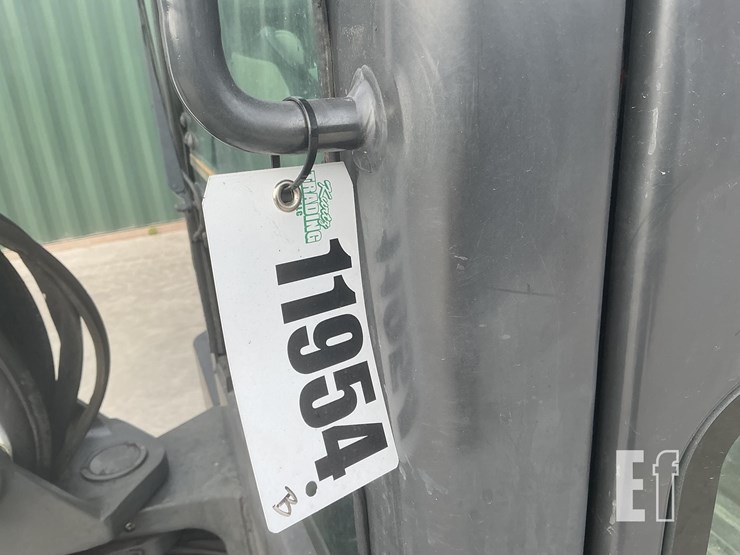 2014-bobcat-e55-image-21