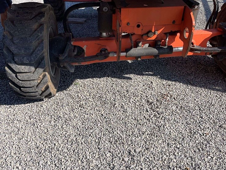 2015-jlg-400s-image-7