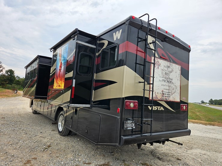#21543-•-2014-ford-f53-motorhome-image-12