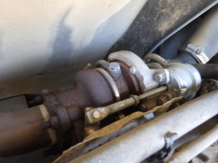 2019-bobcat-e85-image-22