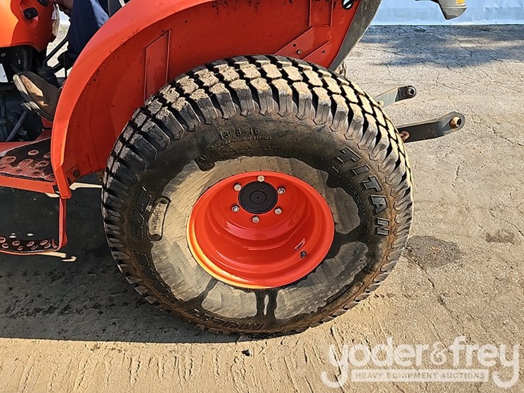 2020-kubota-l2501dt-image-11