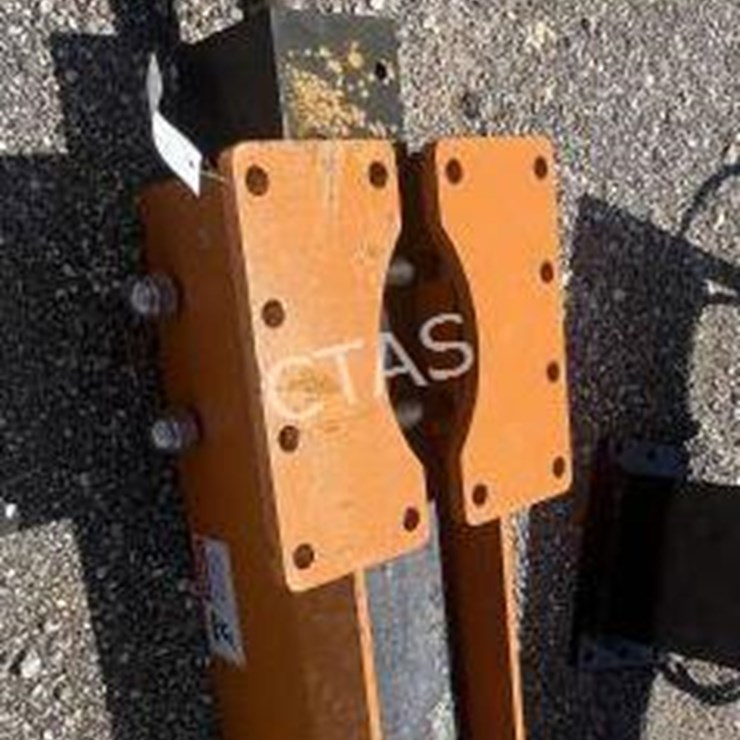#11 • Wolverine Skid Steer Post Driver