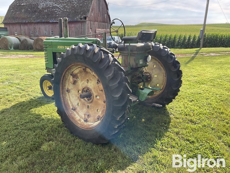 1951-john-deere-model-a-image-7