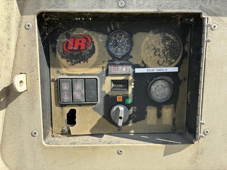 2005-ingersoll-rand-p185wir-image-10