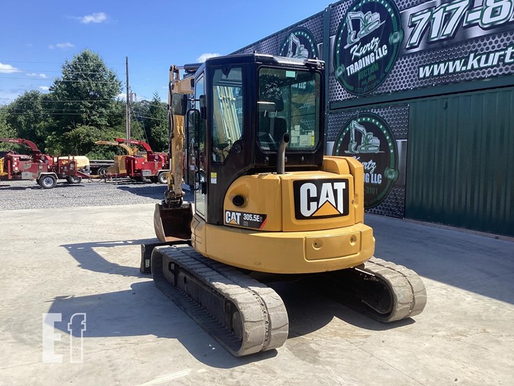 2019-caterpillar-305-image-2