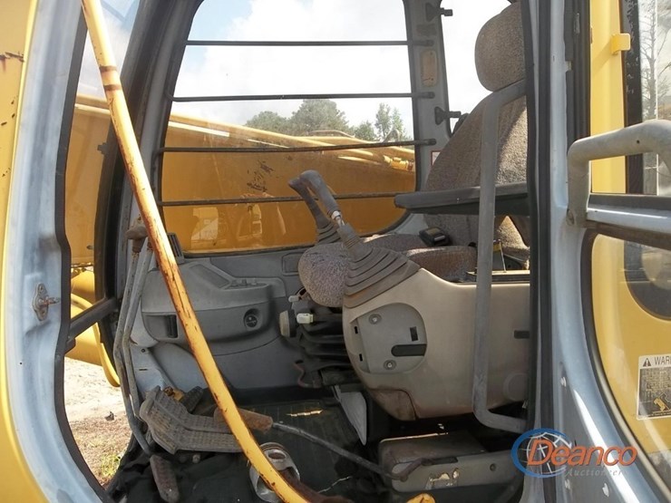 deere-330-lc-image-7