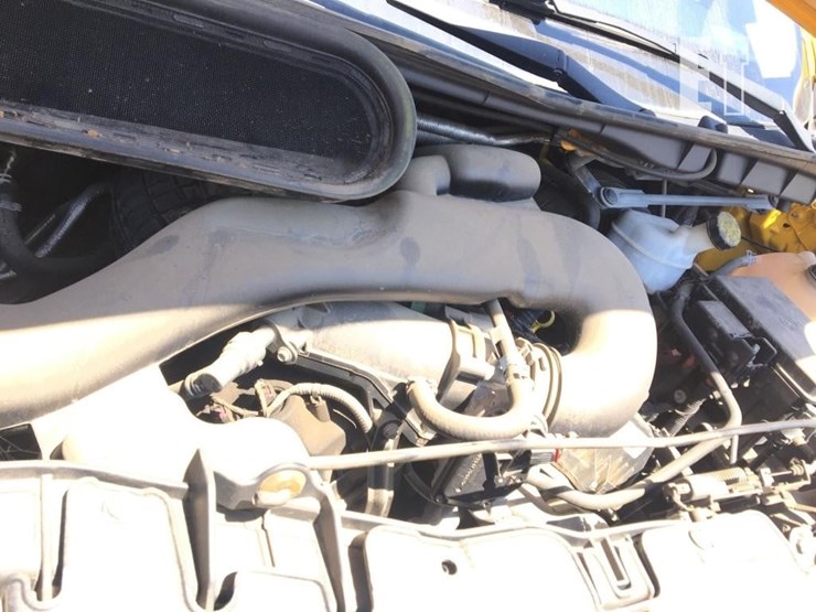 2016-ford-transit-image-11