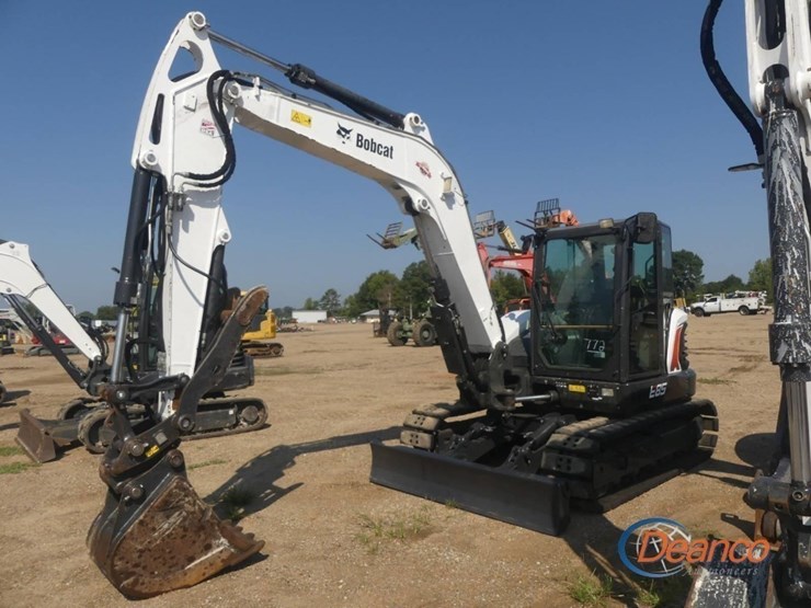 2019-bobcat-e85-image-12